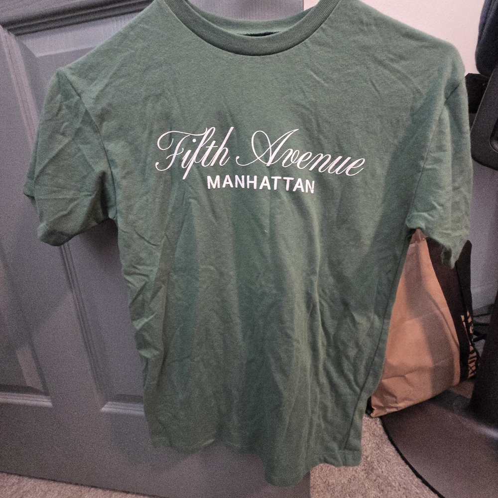 Grayson Threads Green 'Hello Gorgeous' Tee